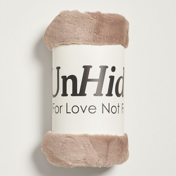 unhide Other - Unhide Lil' Marshmallow Faux Fur Blanket Rose NEW Pink For Love Not Fur NWT